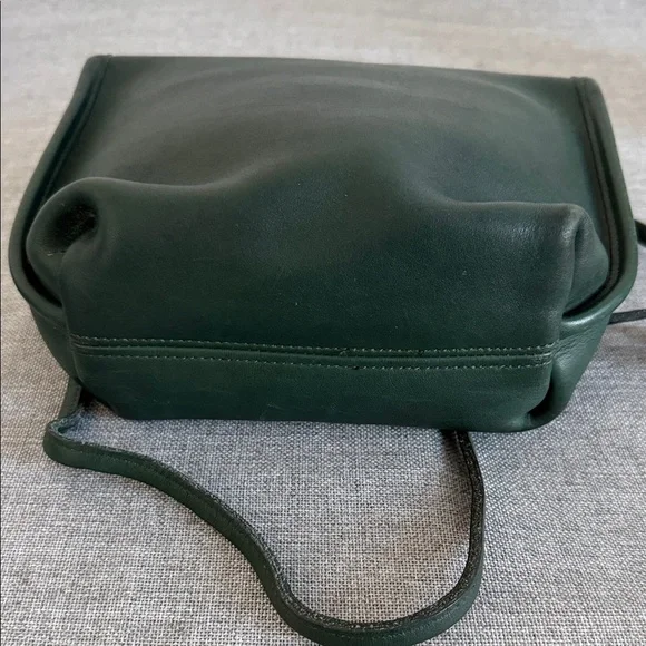 Coach 90s vintage green Leather Crossbody Bag K4B 9919 - Picture 14 of 15
